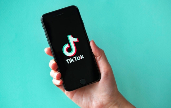 Gana dinero creando contenido en TikTok