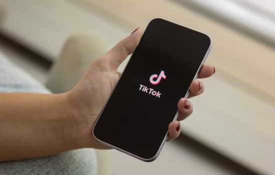 Gana dinero creando videos en TikTok
