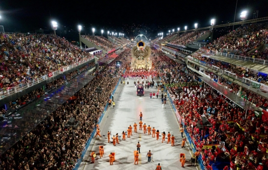 Vive el Carnaval de la Sapucaí en Vivo
